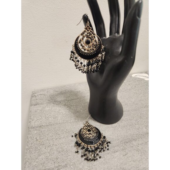 Round Mandala Dangle Earrings Black Gold Intricate Earrings - Picture 1 of 10